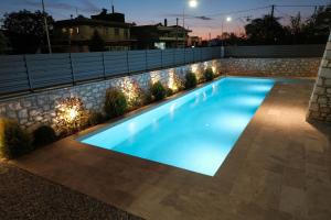 Almondo Suites