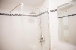 Stylish 2BR Apt I 2 min Station I Walk to Center