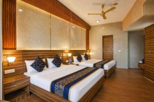 Hotel Vijay Palace
