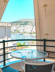SeaSide Apartments 2 bedrooms, 3 beds