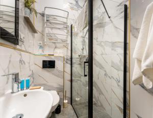 Sea Spot Sopot Apartment by BookingHost