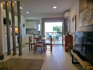CasaBella Rocha Luxury, 2 minutos Beach & Garage