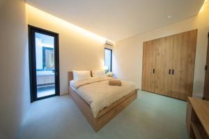 3 Bedrooms Canvas Villa Uluwatu