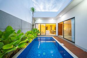 3 Bedrooms Canvas Villa Uluwatu