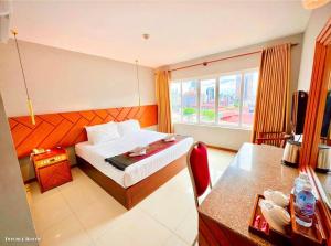 Midland Hotel
