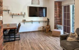 3 Bedroom Amazing Home In Crikvenica