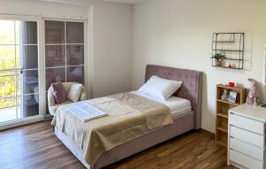 3 Bedroom Amazing Home In Crikvenica