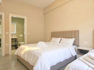 Two Bedroom Apartment With Sea View 093