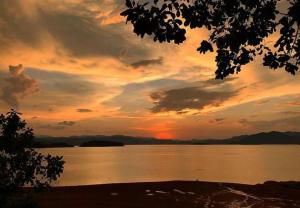 Rim Kaeng resort