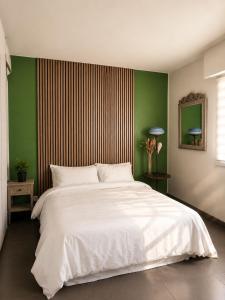 2 room apart 200m from Martinez
