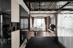 Ocean Horizon apartment 2-BR, top floor, Surin beach