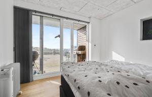 Lovely Home In Slagelse With House Sea View