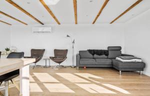 Lovely Home In Slagelse With House Sea View