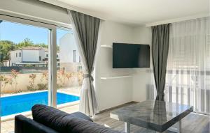 Gorgeous Home In Stancija Vergotini