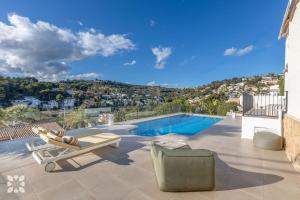 Villa Costa Azzurra by Abahana Villas