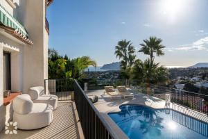 Villa Costa Azzurra by Abahana Villas