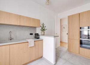 Superbe 3BR Georges V Champs Elysees