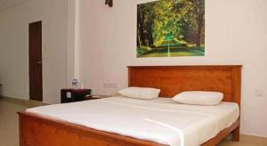 OYO 246 Roy Villa Beach Hotel