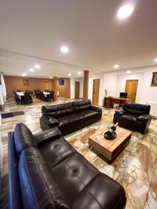 Caesars HOUSE Lac Belis