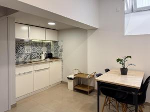 Claude Homes Lisbon Marques