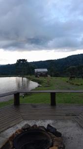 Studio Rústico - Refúgio Arara Azul