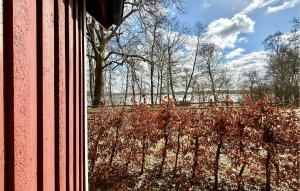 Beautiful Home In Sjöbo With Lake View