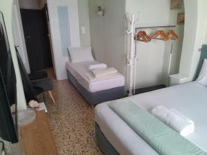 Omiros Apartment