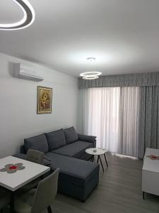 Letas Apartment Golem