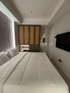 NEW Podomoro 2BR Lexington Tower Elliot House