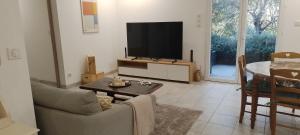 Appartement en rez de jardin à Conca corse du sud