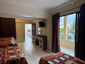 Hotel MARU Pool & Events