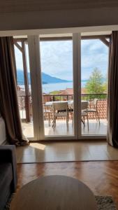 Lukanov Apartments - Lake view