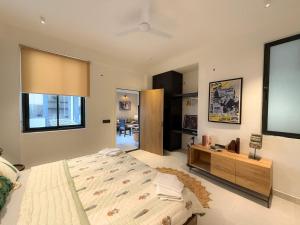 Urban Cube 102 Modern 1 BHK