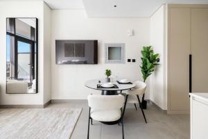 Modern Studio in PG One Al Furjan Near Metro