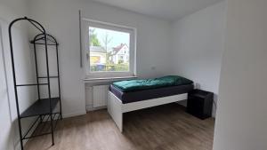 Voll ausgestattet, 3 Schlafzimmer, 2 Balkone, Top WIFI und Parkplatz- in Bielefeld