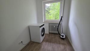 Voll ausgestattet, 3 Schlafzimmer, 2 Balkone, Top WIFI und Parkplatz- in Bielefeld