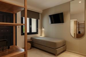 Nami Hotel & Suites