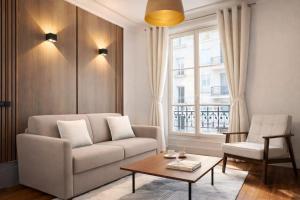 Eiffel Tower - Premium family flat with lift