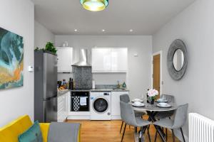 1-Bed City Flat Close to Market Square & Transport
