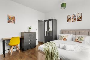 Stylish & Spacious Home in the Heart of Leeds