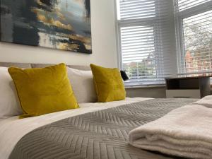 3-Bedroom Apartment Tram on the Doorstep