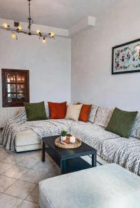 Petrounas House