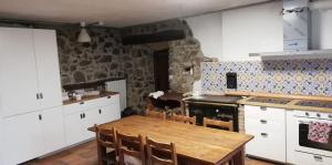 Casa para 21 en la naturaleza a 45 minutos de Donosti y Bilbao