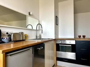WeHost - Valentin Couturier - Croix-Rousse: Charmant appartement pour 2 pers
