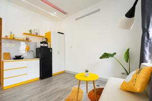 Chill House - by Four P Home