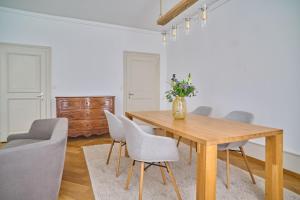 Charming 2-Room Apartment near Spalentor