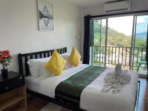 Unique Sea View House 1 bedroom Sabaly C4