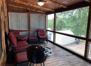 Perfect Glamping Getaway: A Stay in a Rustic Cabin by the San Marcos River near Kingsbury, Texas