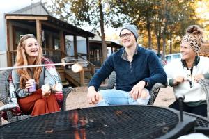 Relaxing Texas Vacation by the Water | Birdhouse Cabin