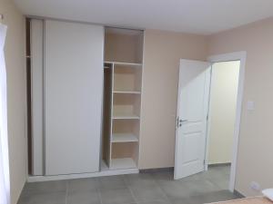 Apartamentos Los Álamos - Aeropuerto